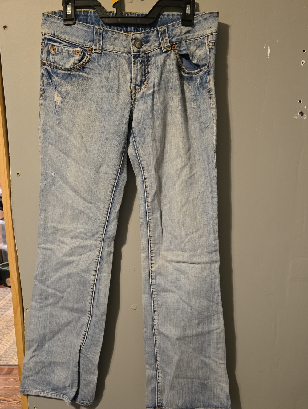 American Eagle Outfitters Light Blue Straight Leg Jeans